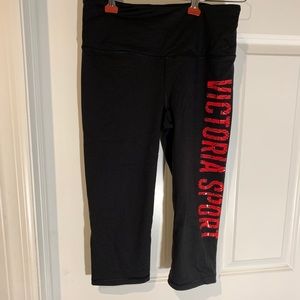 Victoria’s Secret crop leggings